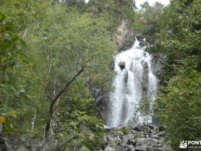 Valle Aran-Aigüestortes,San Mauricio:singles vacaciones viajes organizados a madrid senderismo doñan